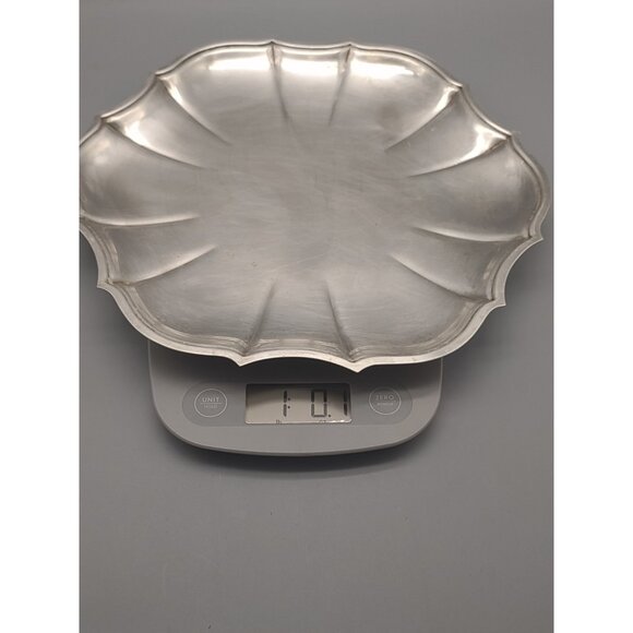 Vintage Chippendale Silver Plate Serving or Trinket Tray, Scallop Edge, 10.75" - Picture 12 of 17